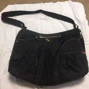 Skip Hop Versa Expandable Diaper Bag